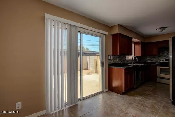 Phoenix, AZ 85019,3605 W BETHANY HOME Road #17