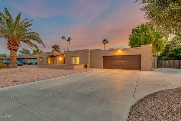 Scottsdale, AZ 85254,5439 E DAHLIA Drive