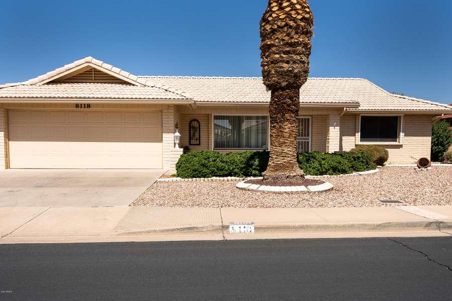 8118 E NEVILLE Avenue E, Mesa, AZ 85209