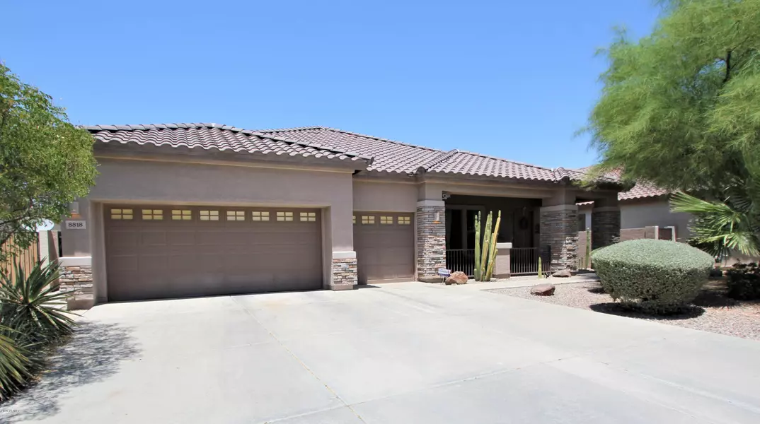 8818 W CAROLE Lane, Glendale, AZ 85305