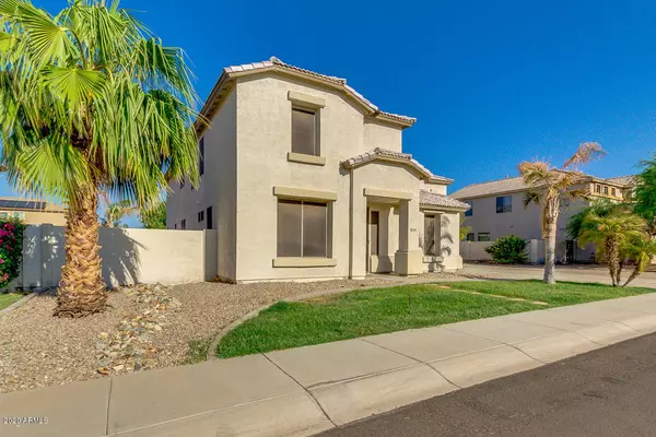 Phoenix, AZ 85041,7417 S 25TH Lane