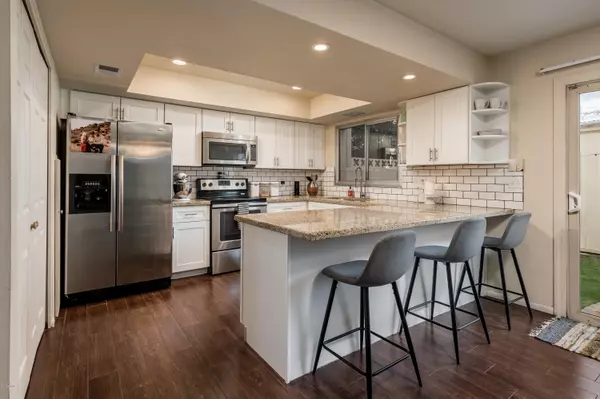 Tempe, AZ 85282,4621 S MILL Avenue