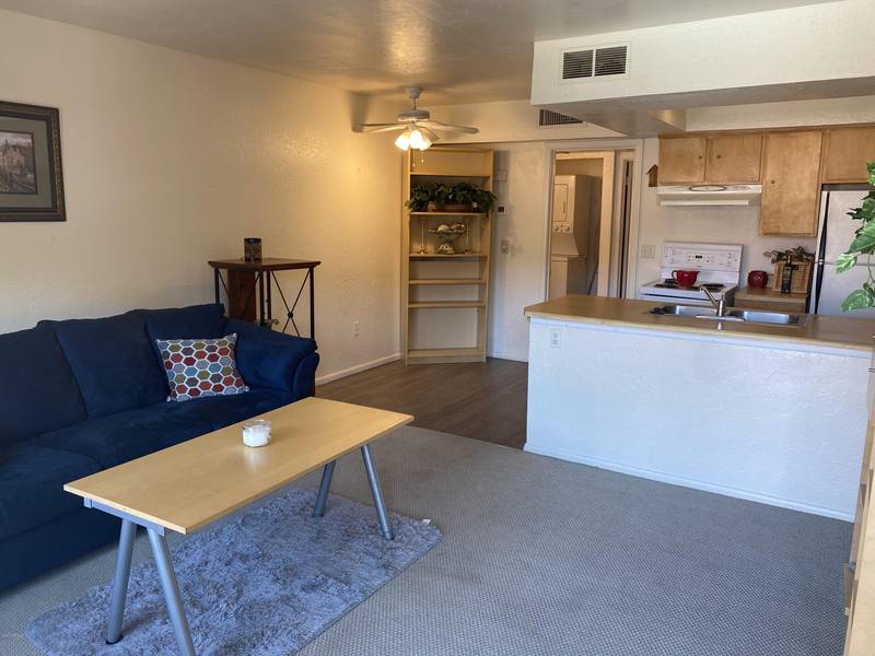 461 W HOLMES Avenue #208, Mesa, AZ 85210