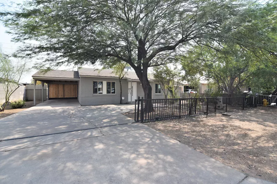 2945 W ROOSEVELT Street, Phoenix, AZ 85009