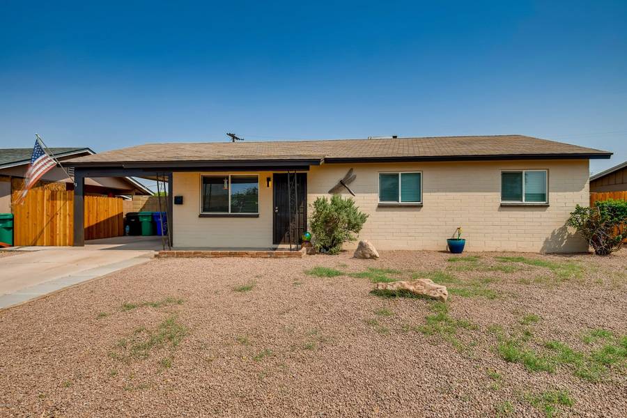 1042 W HICKORY Street, Mesa, AZ 85201