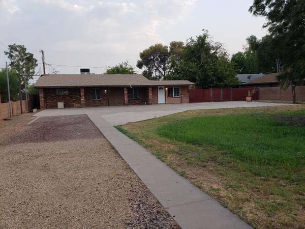 Phoenix, AZ 85051,2545 W VISTA Avenue