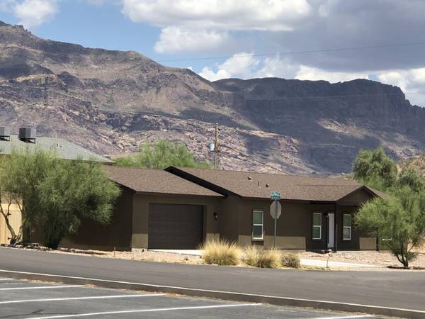 Gold Canyon, AZ 85118,5820 S ESTRELLA Road