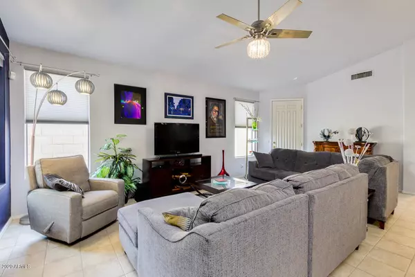 Gilbert, AZ 85296,832 S FERN Court