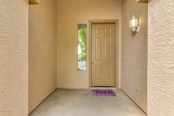 San Tan Valley, AZ 85143,30806 N Royal Oak Way