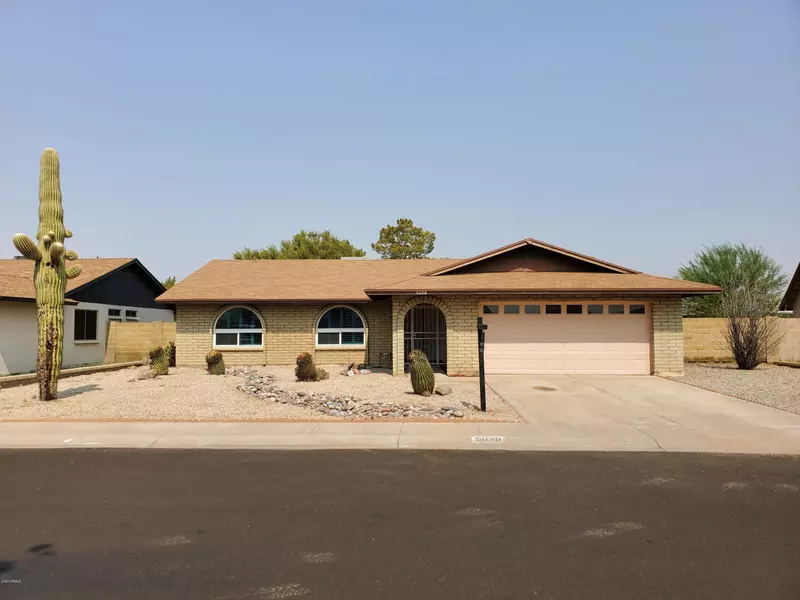 5028 W VOGEL Avenue, Glendale, AZ 85302