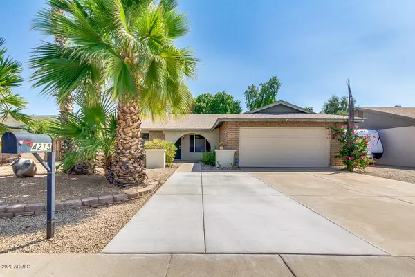 4215 W SURREY Avenue, Phoenix, AZ 85029