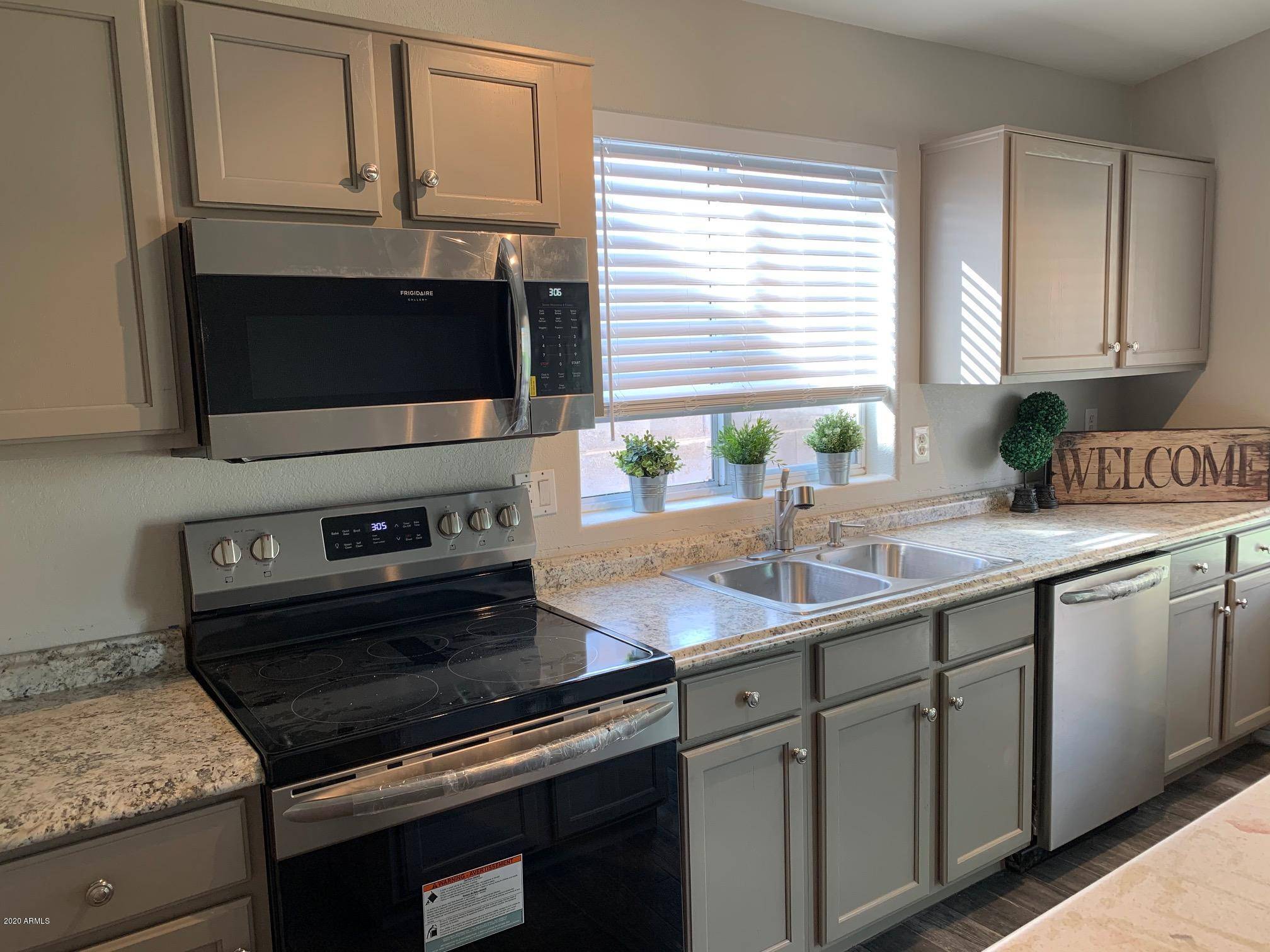 Phoenix, AZ 85033,4545 N 67TH AVE Avenue #1167