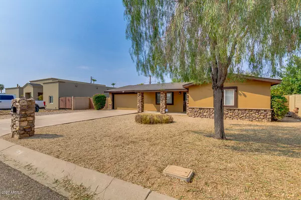 Phoenix, AZ 85032,4240 E MARINO Drive