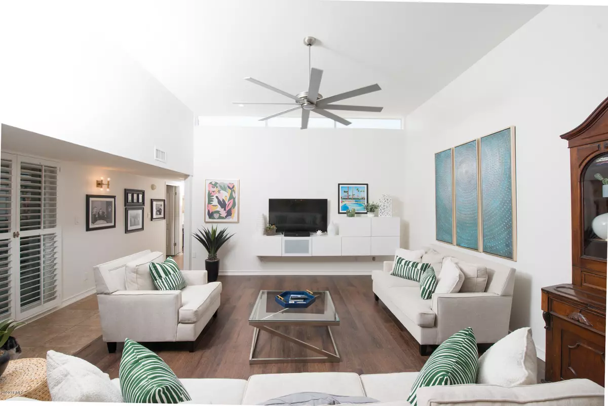 Scottsdale, AZ 85258,8785 E VIA DE SERENO Street