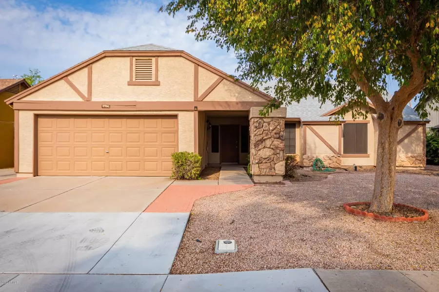 2704 N EVERGREEN Street, Chandler, AZ 85225