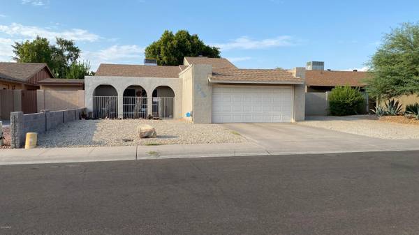 5240 W PURDUE Avenue, Glendale, AZ 85302