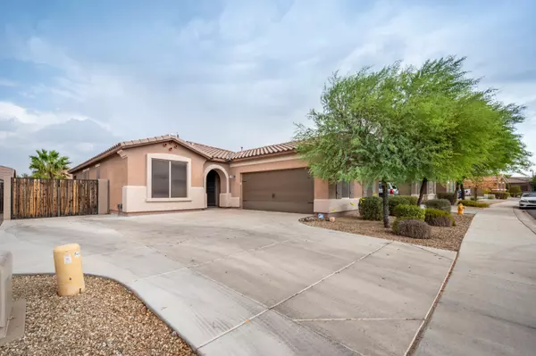 16062 W YAVAPAI Street, Goodyear, AZ 85338