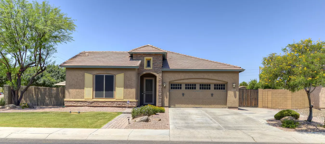 4752 S MERRIMAN Way, Gilbert, AZ 85297