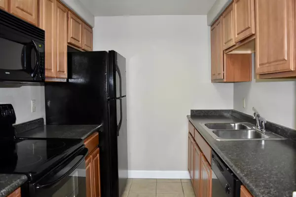 Phoenix, AZ 85042,3434 E Baseline Road #105