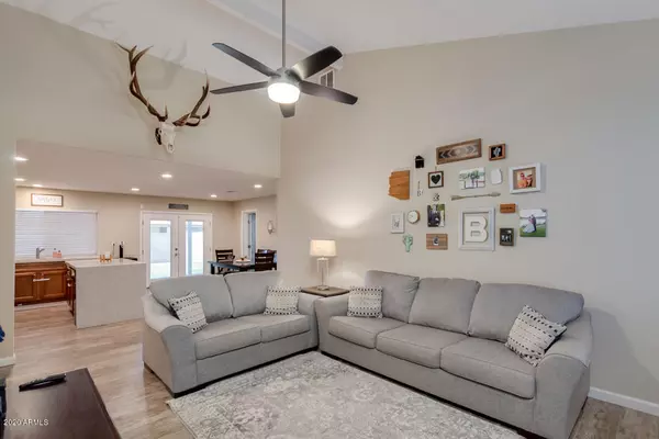 Mesa, AZ 85210,1127 W KILAREA Avenue