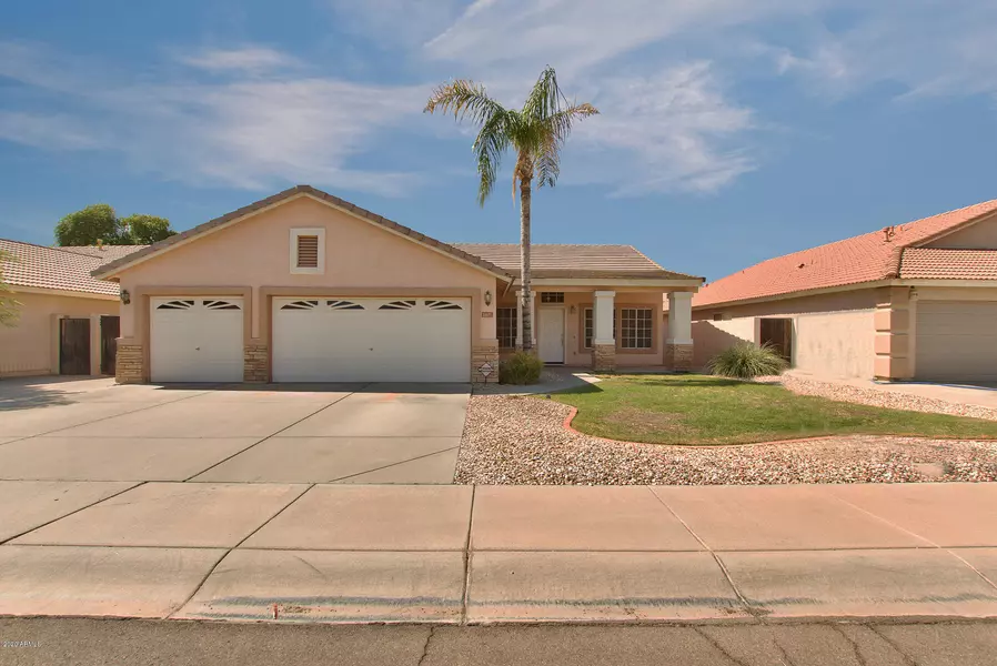 1401 E ERIE Street, Chandler, AZ 85225