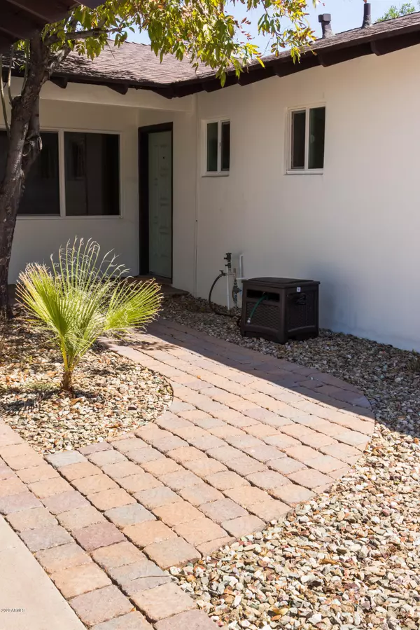 Scottsdale, AZ 85257,2537 N 65TH Street