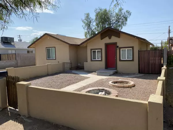 313 E CAROL Avenue, Phoenix, AZ 85020