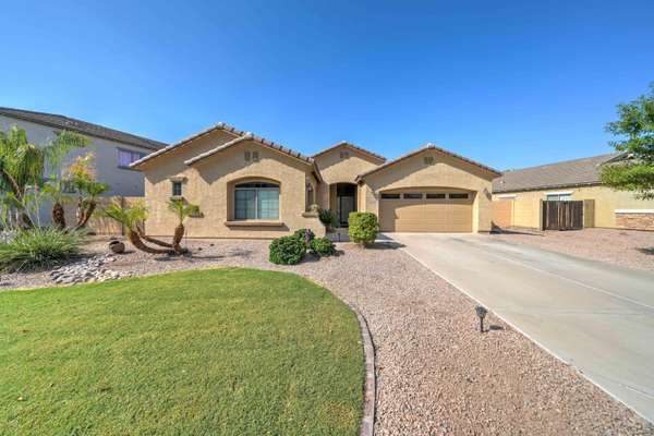 38558 N TUMBLEWEED Lane, San Tan Valley, AZ 85140