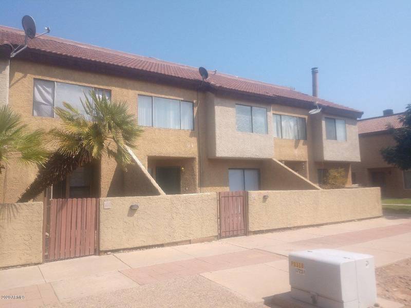 2040 S LONGMORE Avenue #64, Mesa, AZ 85202