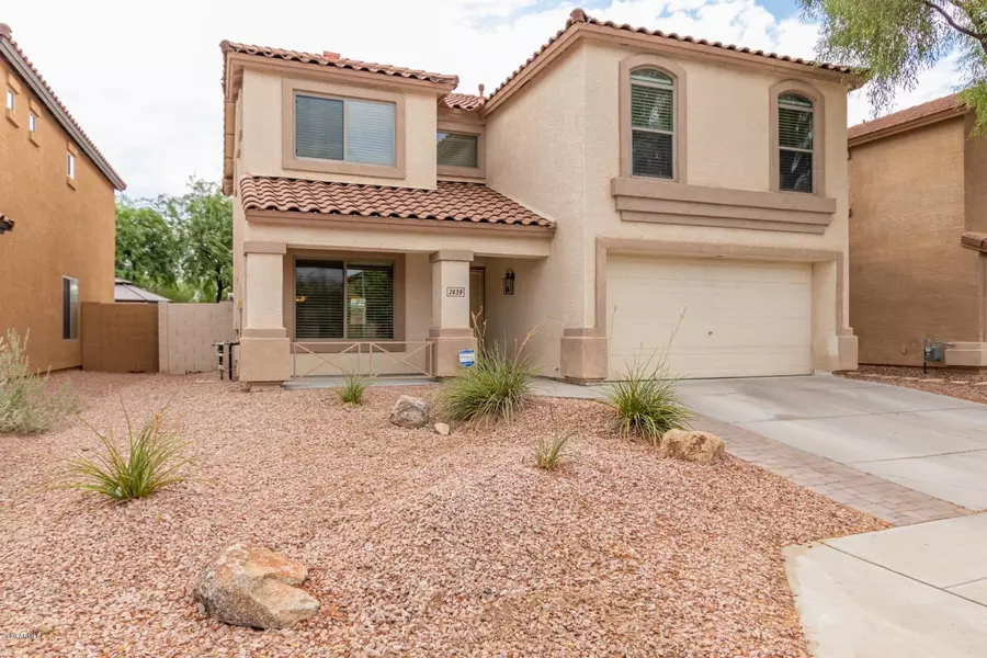 2439 W VIA DONA Road, Phoenix, AZ 85085