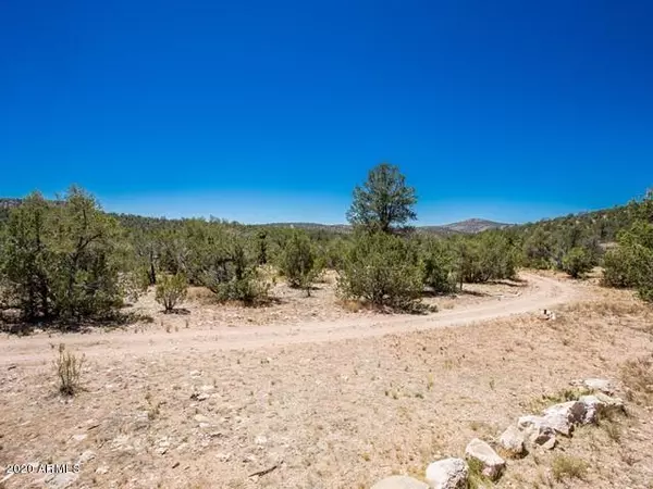 Ash Fork, AZ 86320,340 S Heartbreak Ridge