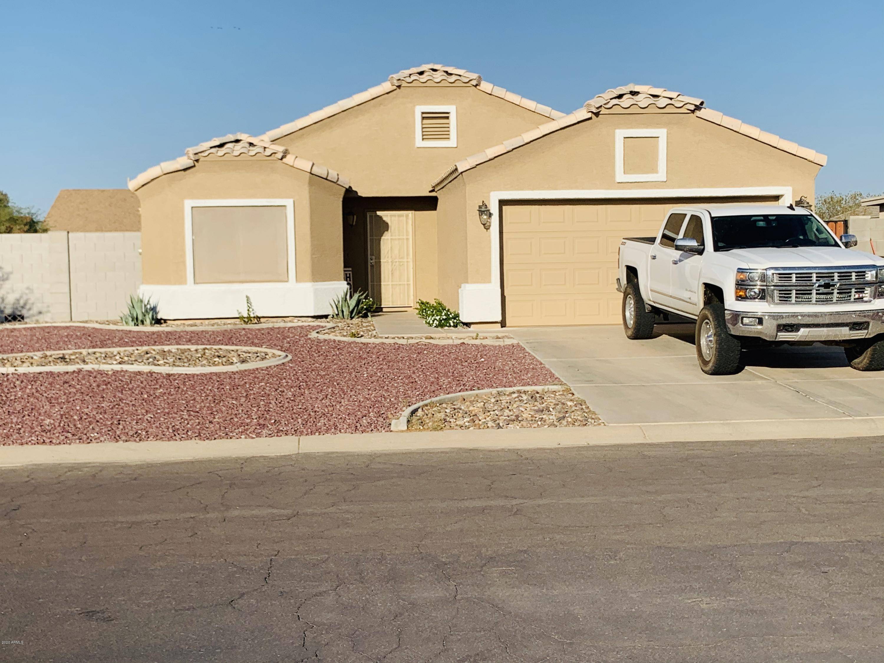 10232 W FERNANDO Drive, Arizona City, AZ 85123
