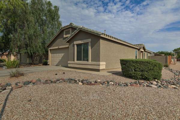 San Tan Valley, AZ 85140,1386 E ESTELLE Lane