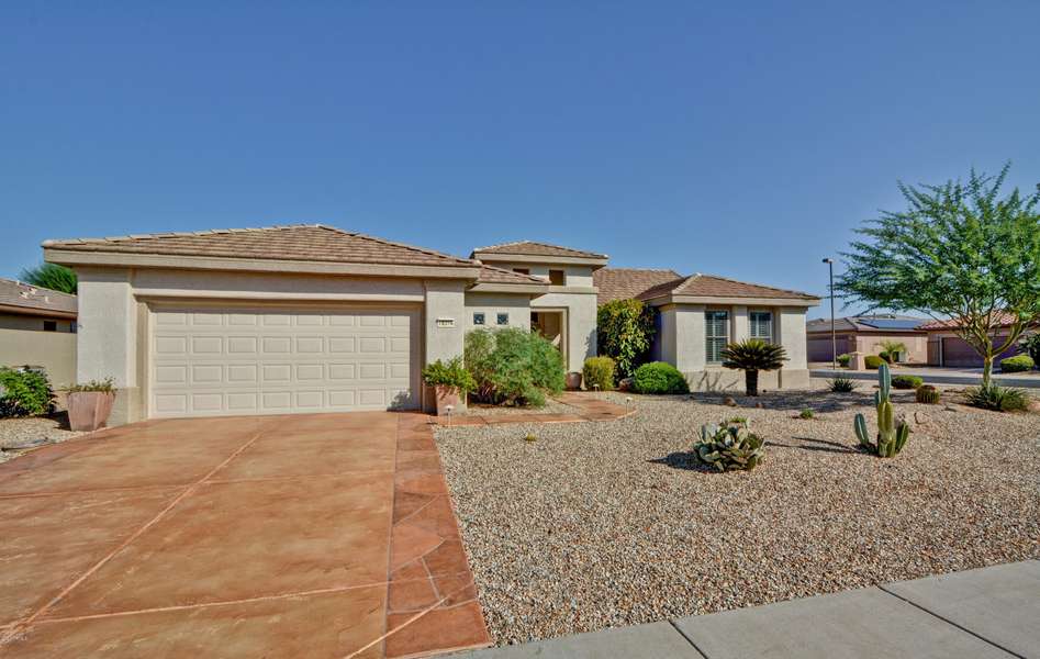 18314 N SUMMERBREEZE Way, Surprise, AZ 85374