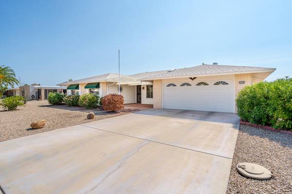 9705 W BRIARWOOD Circle N, Sun City, AZ 85351