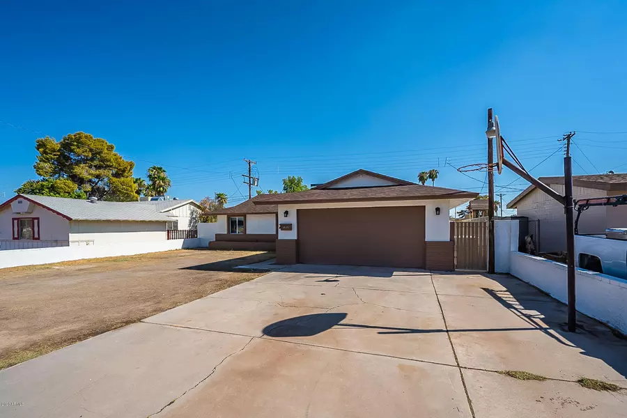 3655 W ALICE Avenue, Phoenix, AZ 85051