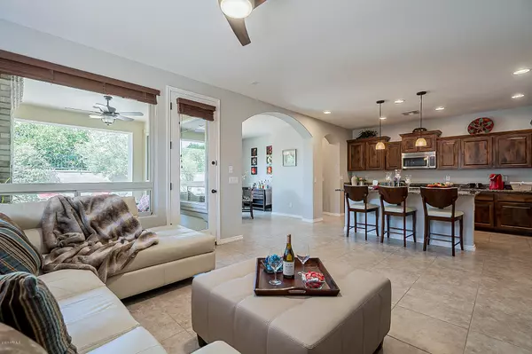 1776 E LADDOOS Avenue, Queen Creek, AZ 85140