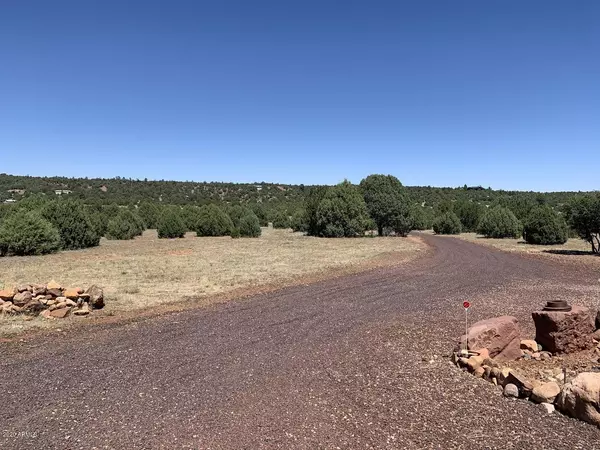 Show Low, AZ 85901,6581 MAXWELL Lane