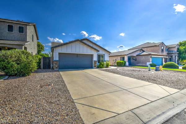 San Tan Valley, AZ 85140,4681 E MEADOW MIST Lane