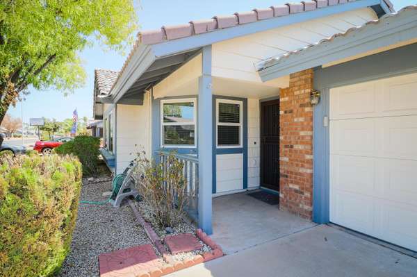 Peoria, AZ 85381,8209 W COLUMBINE Drive