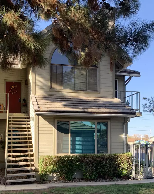 20 S BUENA VISTA Avenue #208, Gilbert, AZ 85296