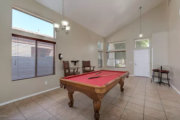 Tolleson, AZ 85353,10236 W HILTON Avenue