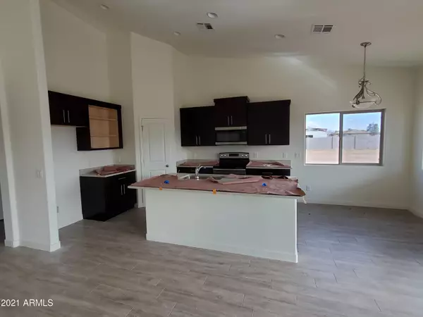 Arizona City, AZ 85123,10890 W CAMBRIA Circle