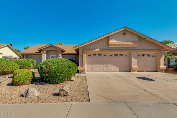 8621 W MEADOW Drive, Peoria, AZ 85382