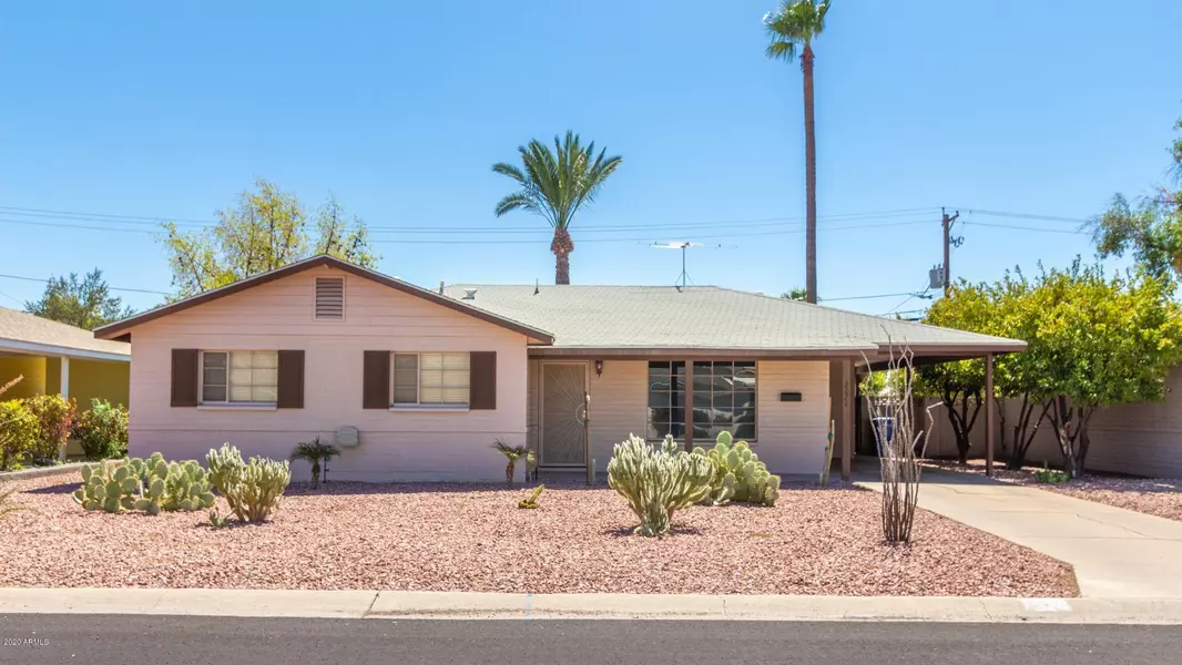 2021 W MONTEBELLO Avenue, Phoenix, AZ 85015