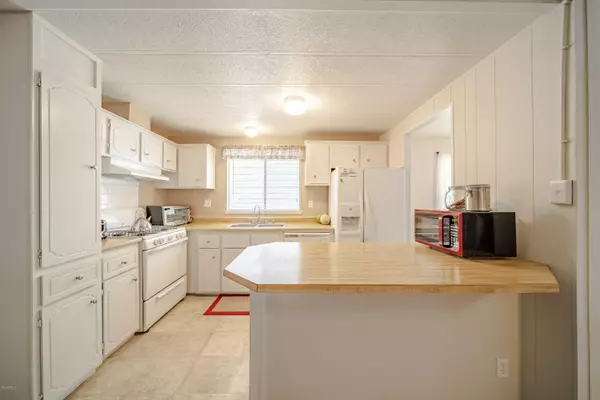 Wittmann, AZ 85361,33425 N 223RD Drive