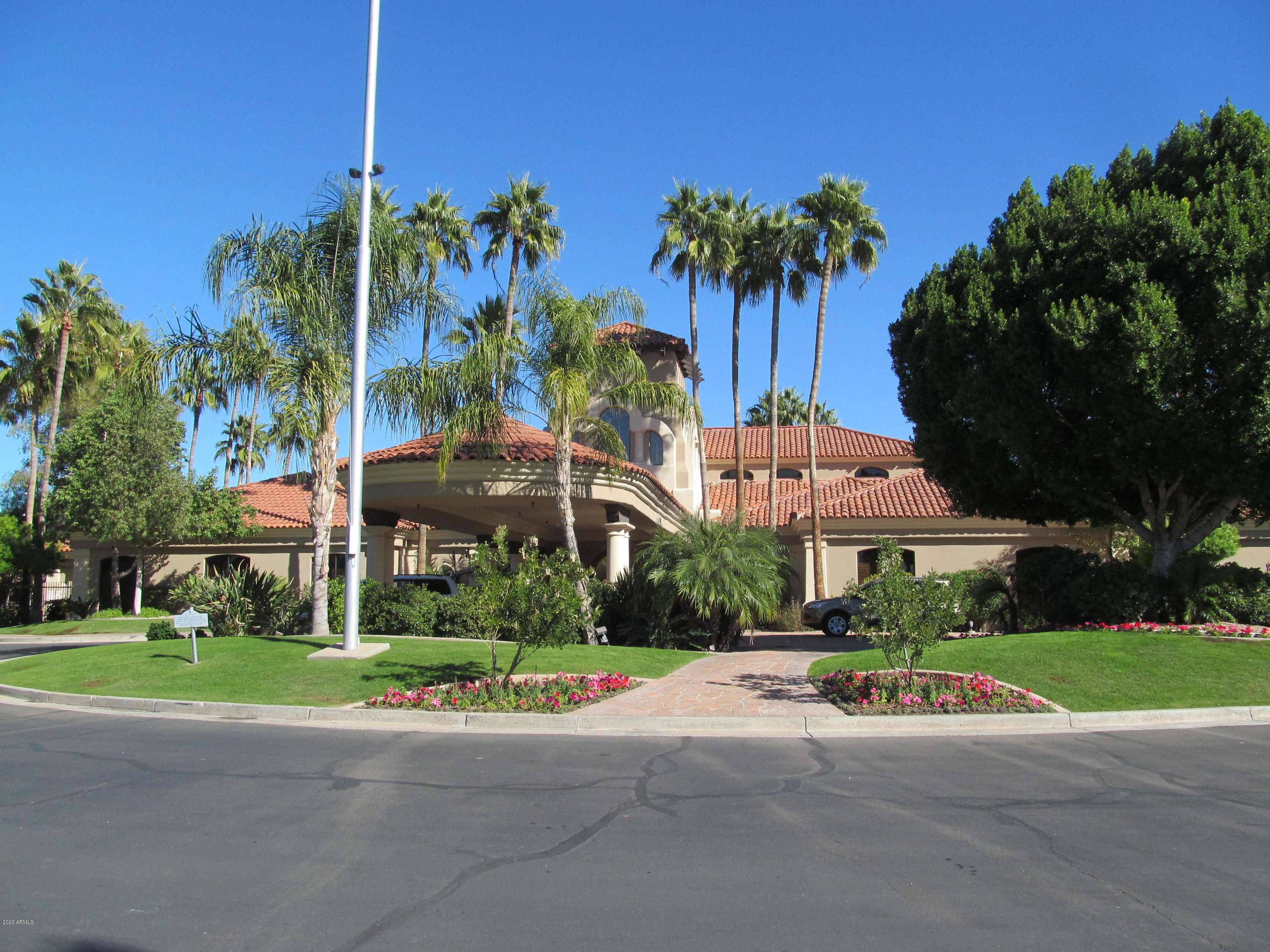 1446 E BEACON Drive, Gilbert, AZ 85234