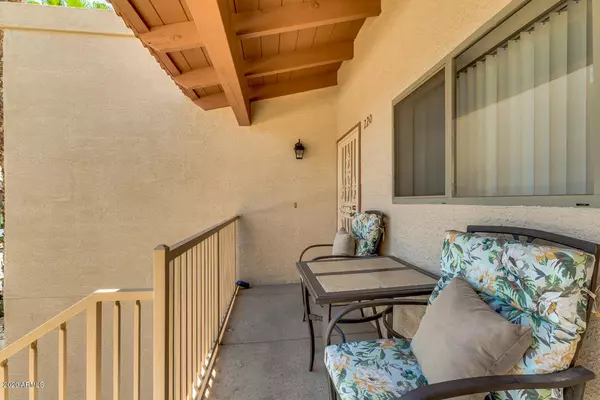 205 N 74TH Street #220, Mesa, AZ 85207