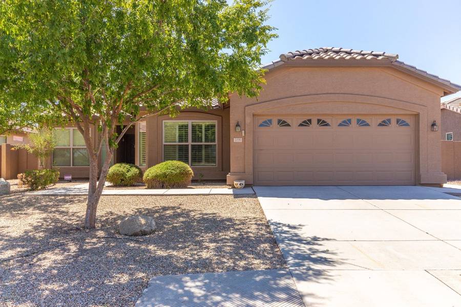 3199 E HAZELTINE Way, Chandler, AZ 85249