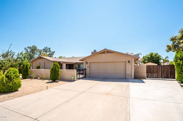 Scottsdale, AZ 85254,6331 E WINCHCOMB Drive